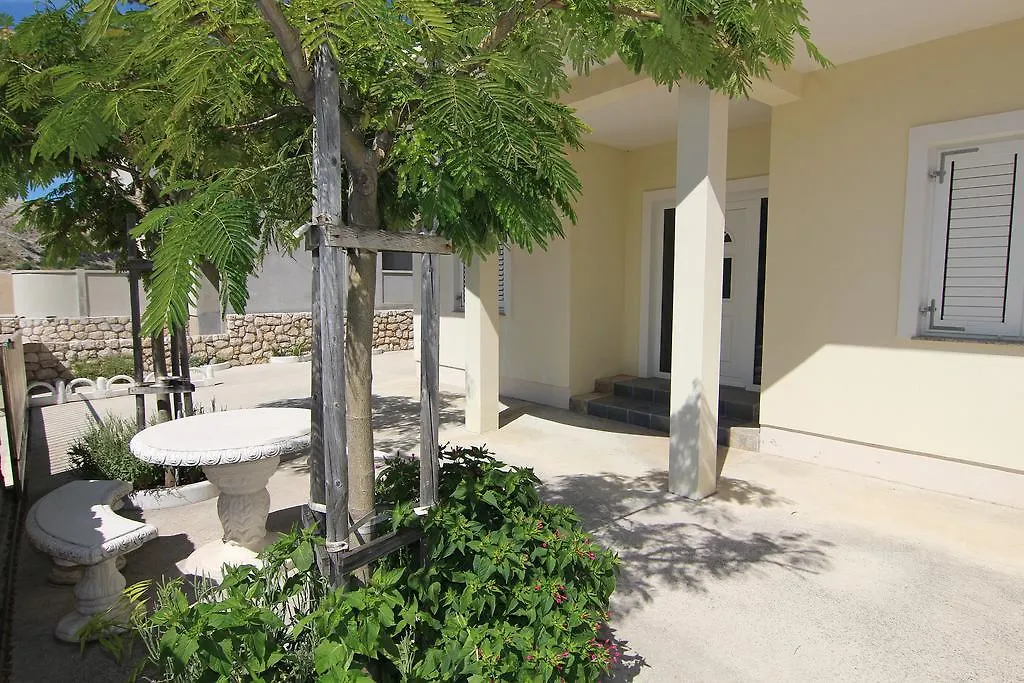 Apartments Corny Pag Town Croatie